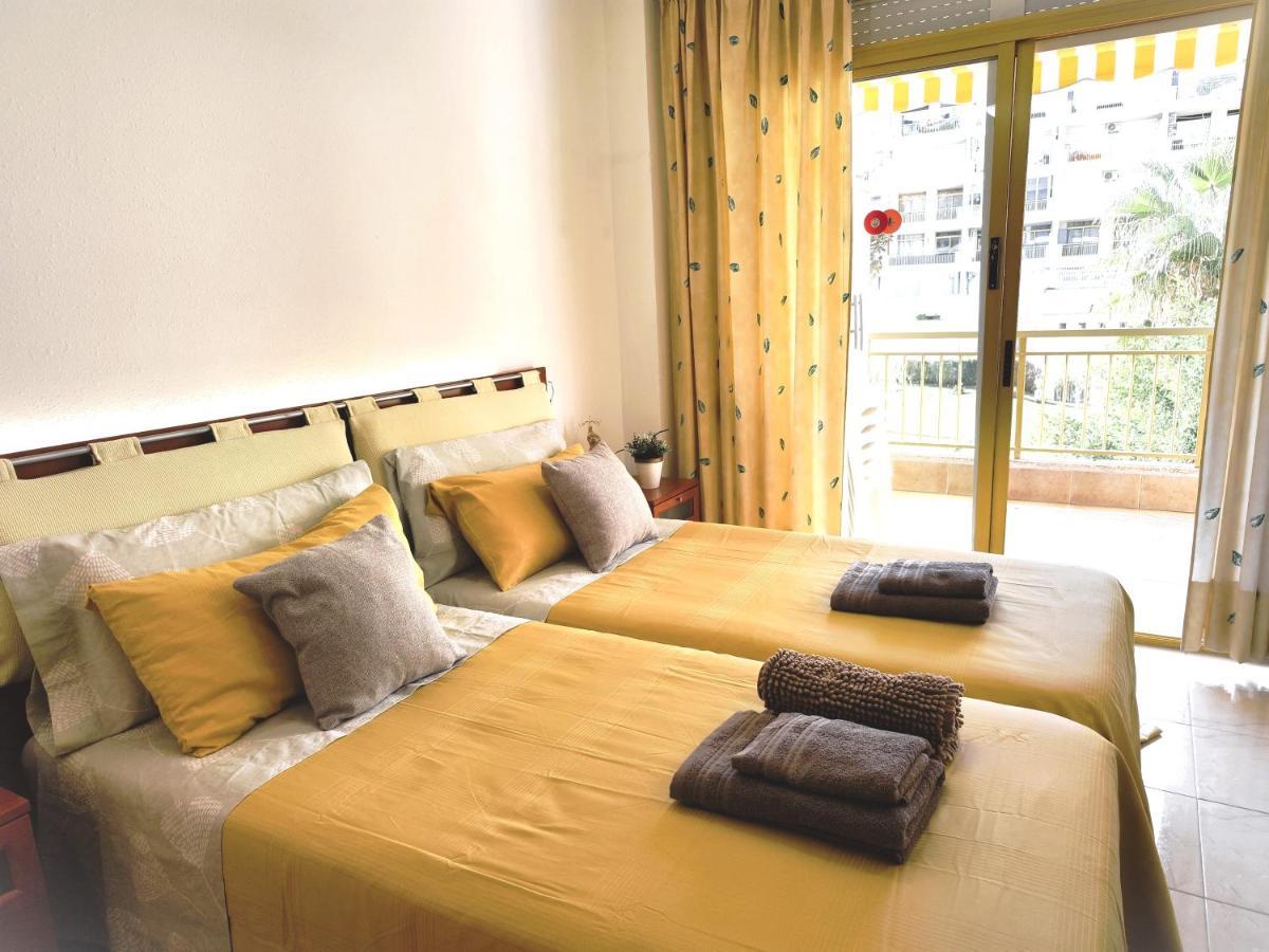 Luminoso Apartamento En Salou Con Terraza Y Parque Infantil Ideal Familias Exterior foto