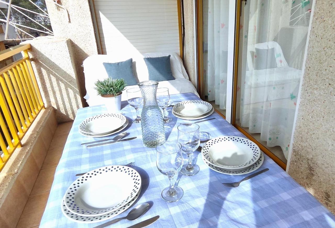 Luminoso Apartamento En Salou Con Terraza Y Parque Infantil Ideal Familias Exterior foto